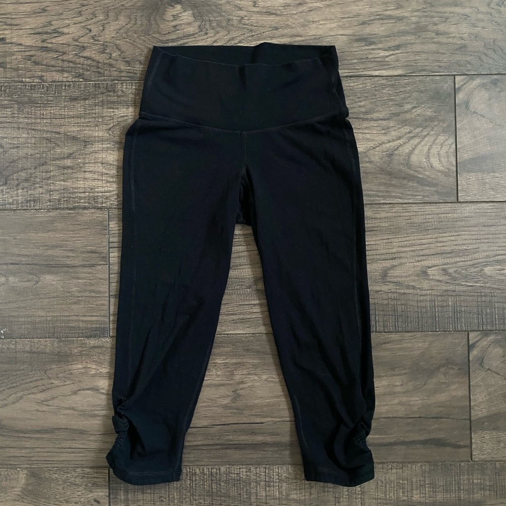 Old Navy Petite Cropped Athletic Leggings